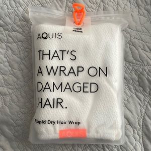 NWT Aquis rapid dry hair wrap
